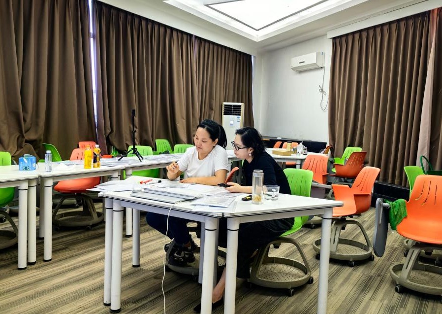 三全育人·微光丨湖北省青教賽一等獎獲得者、文傳學院陳星老師：與學生心連心，在教學中共成長