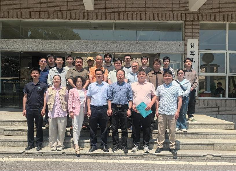 校友風采輪播圖